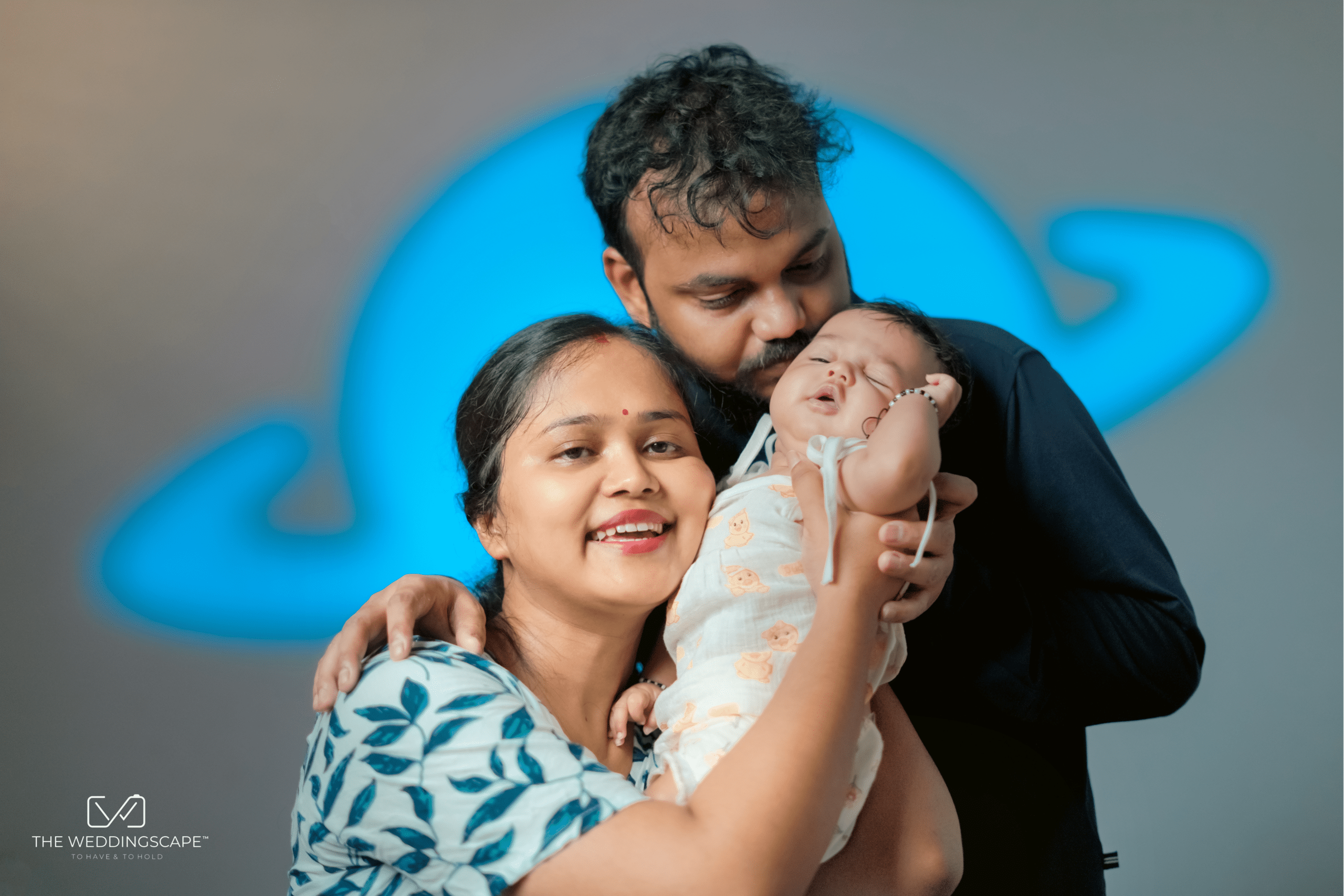 maternity shoot in varanasi